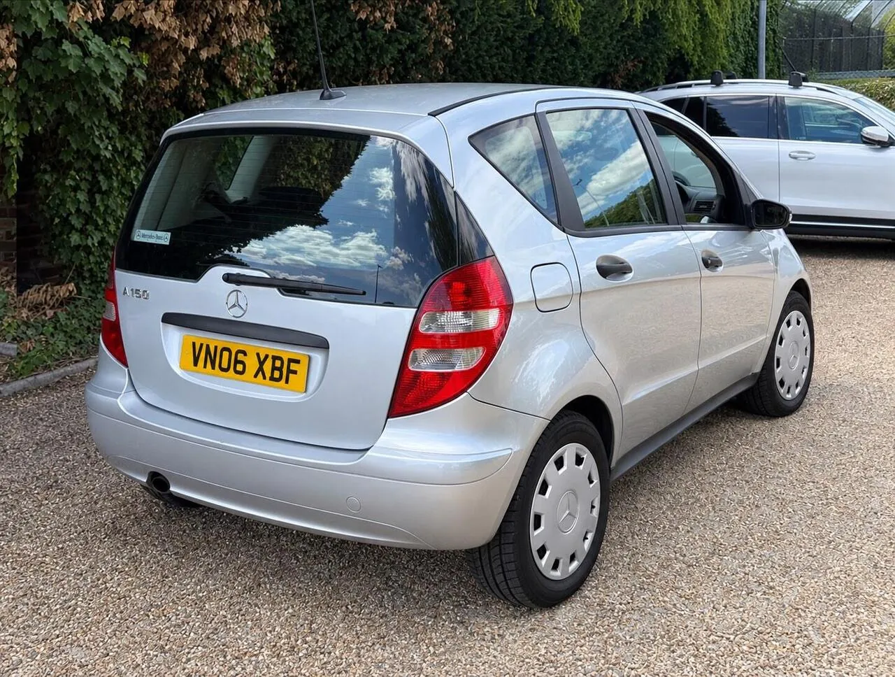 Mercedes-Benz A-Class 2006 photo 2