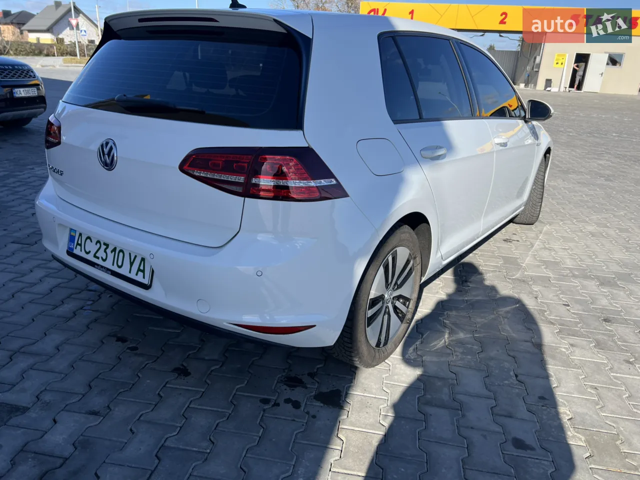 Volkswagen E-Golf 2014 photo 5