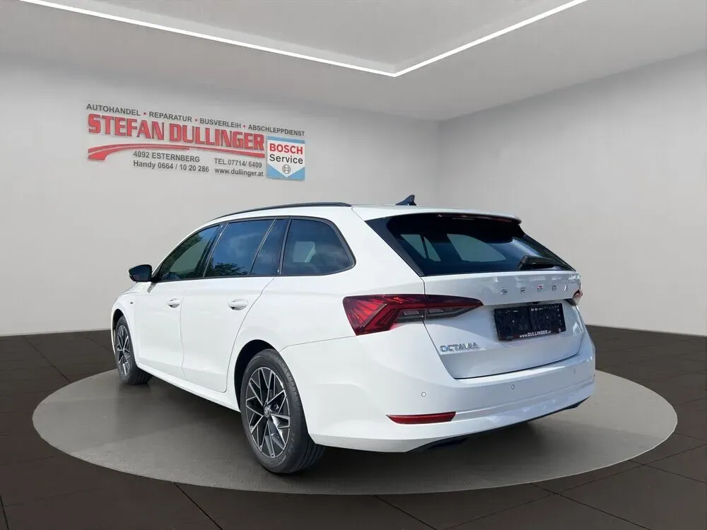 Skoda Octavia 2023 photo 3