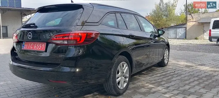 Opel Astra 2018 photo 5