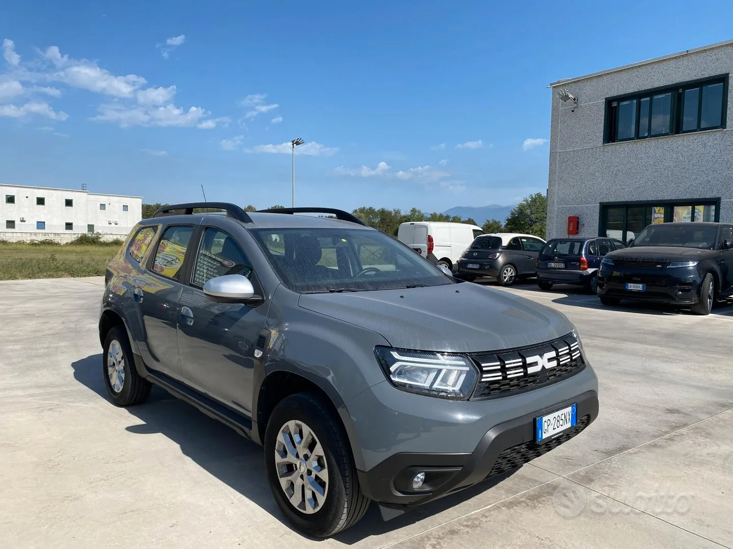 Dacia Duster 2023 photo 3