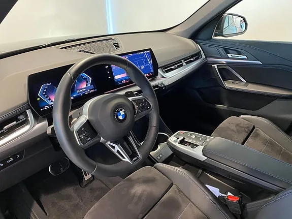 BMW X1 2025 photo 4