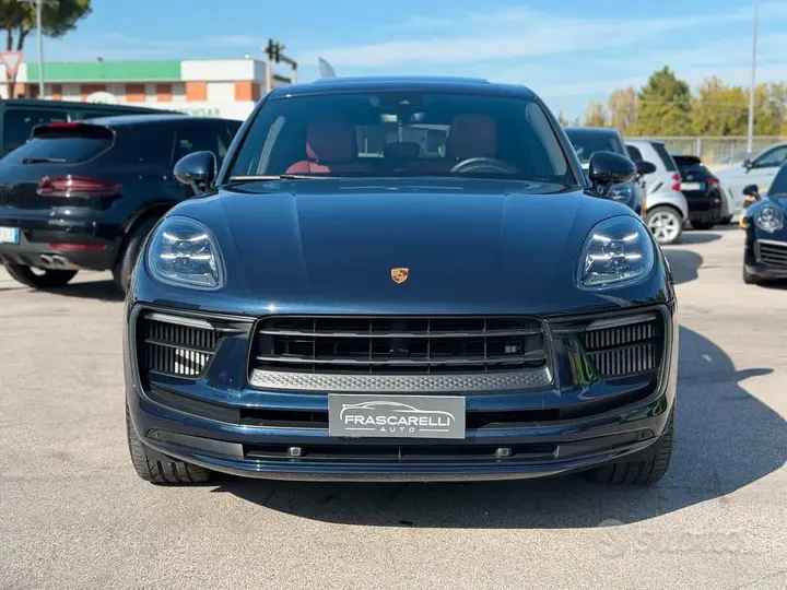 Porsche Macan 2022 photo 3
