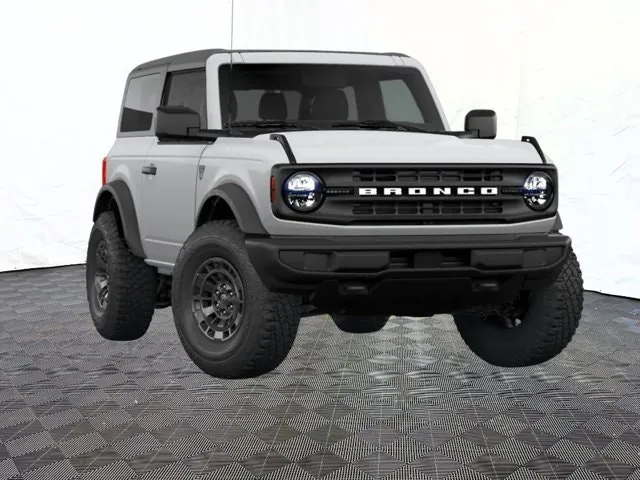 Ford Bronco 2026 photo 2