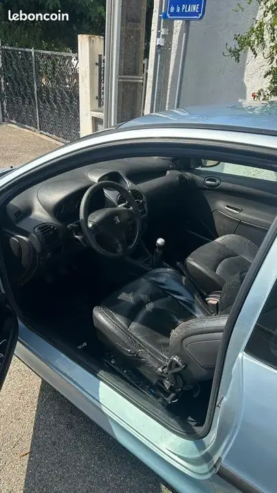 Peugeot 206 2002 photo 3