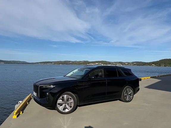 Hongqi E-Hs9 2022 photo 2