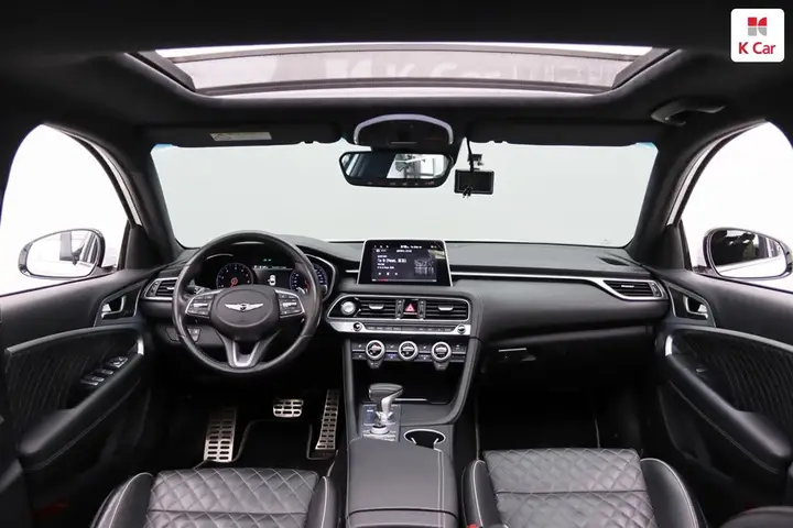 Genesis G70 2019 photo 5