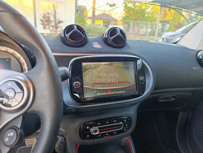 Smart Eq Fortwo 2024 photo 4