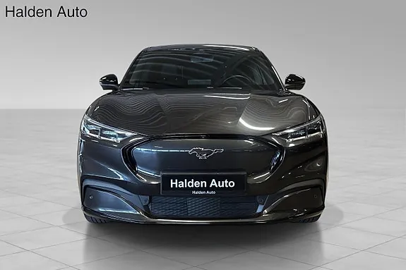 Ford Mustang Mach-E 2022 photo 2
