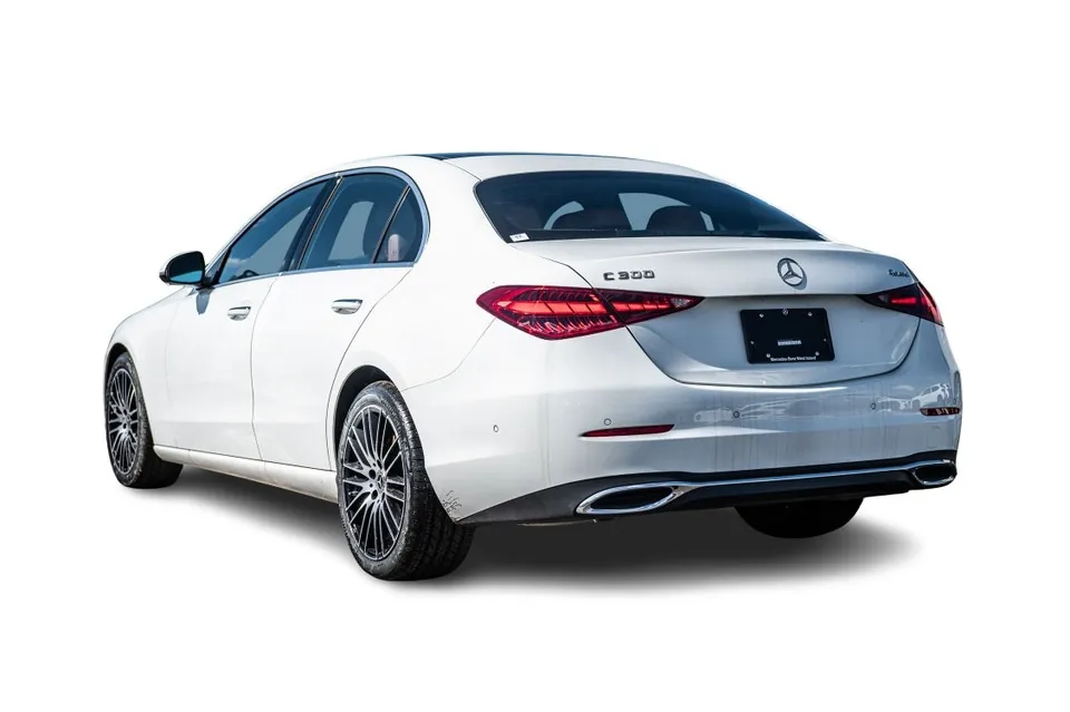 Mercedes-Benz C-Class 2026 photo 4