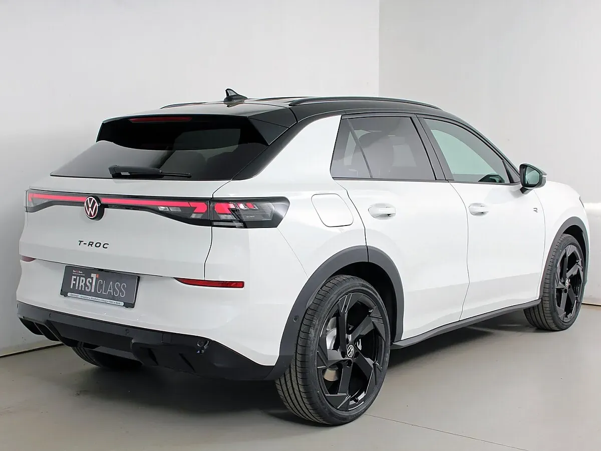 Volkswagen T-Roc 2026 photo 2