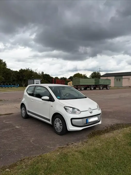 Volkswagen Up