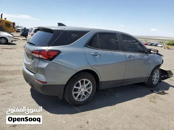 Chevrolet Equinox 2023 photo 2