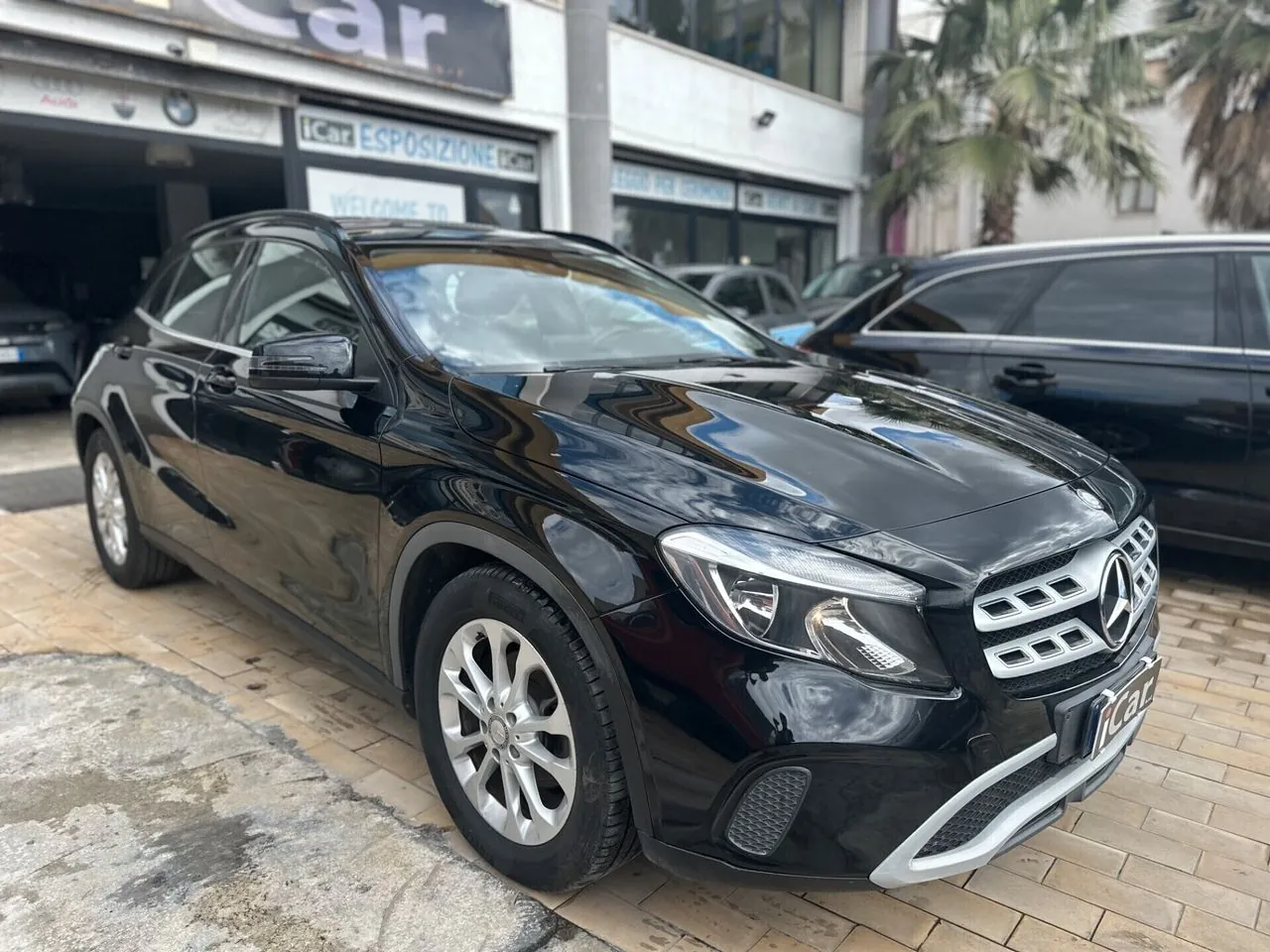 Mercedes-Benz Gla 2017 photo 2