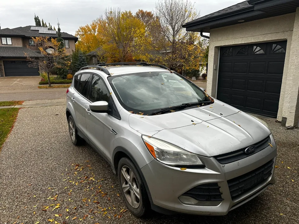 Ford Escape 2013 photo 2