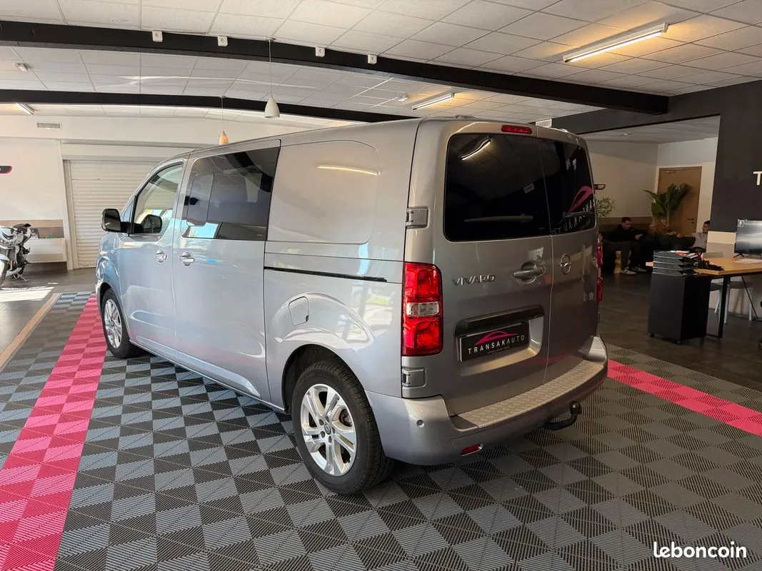 Opel Vivaro 2024 photo 3