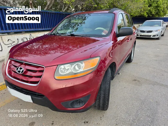 Hyundai Santa Fe 2011 photo 2
