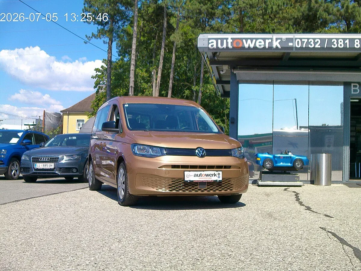 Volkswagen Caddy 2023 photo 2