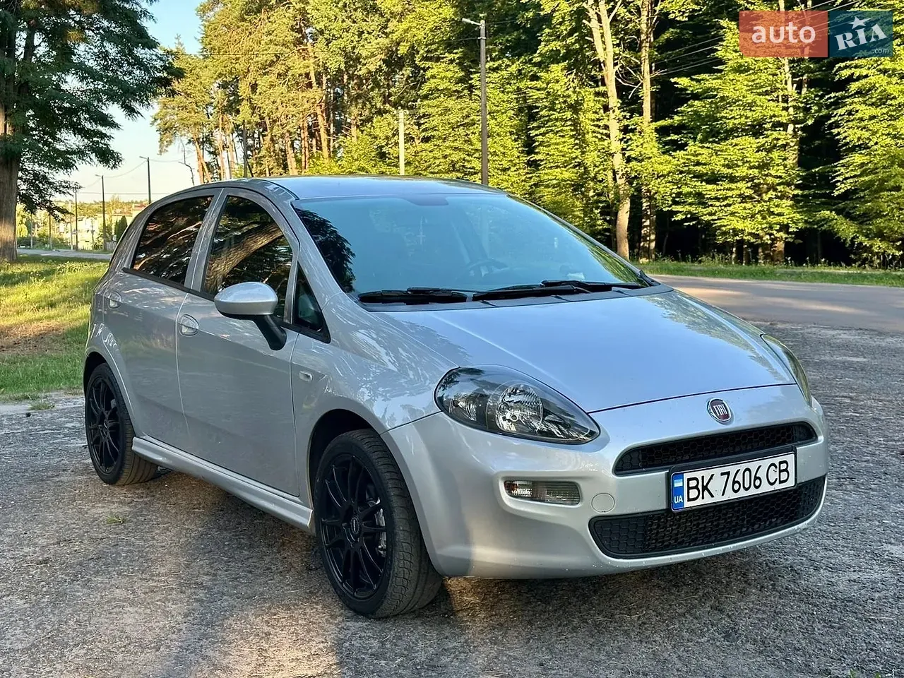 Fiat Punto 2015 photo 5