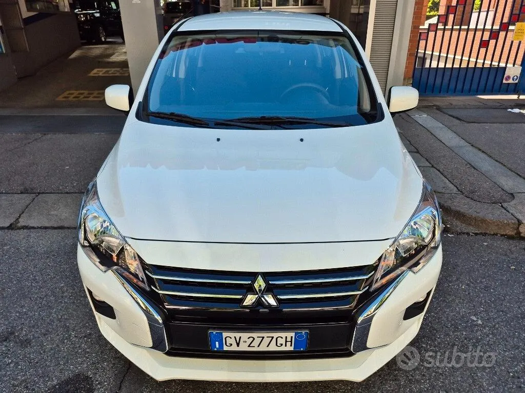 Mitsubishi Space Star 2024 photo 2