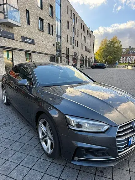 Audi A5 2019 photo 2
