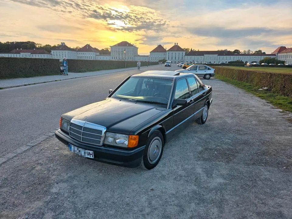Mercedes-Benz 190D