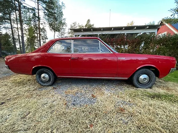 Opel Rekord 1968 photo 2