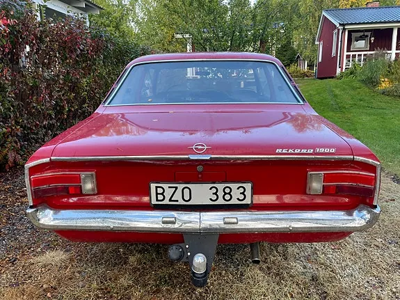 Opel Rekord 1968 photo 3