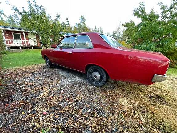 Opel Rekord 1968 photo 4