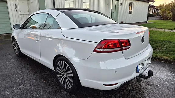 Volkswagen Eos 2011 photo 4