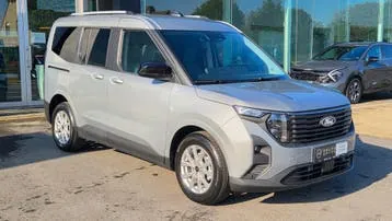 Ford Tourneo Courier 2026 photo 3