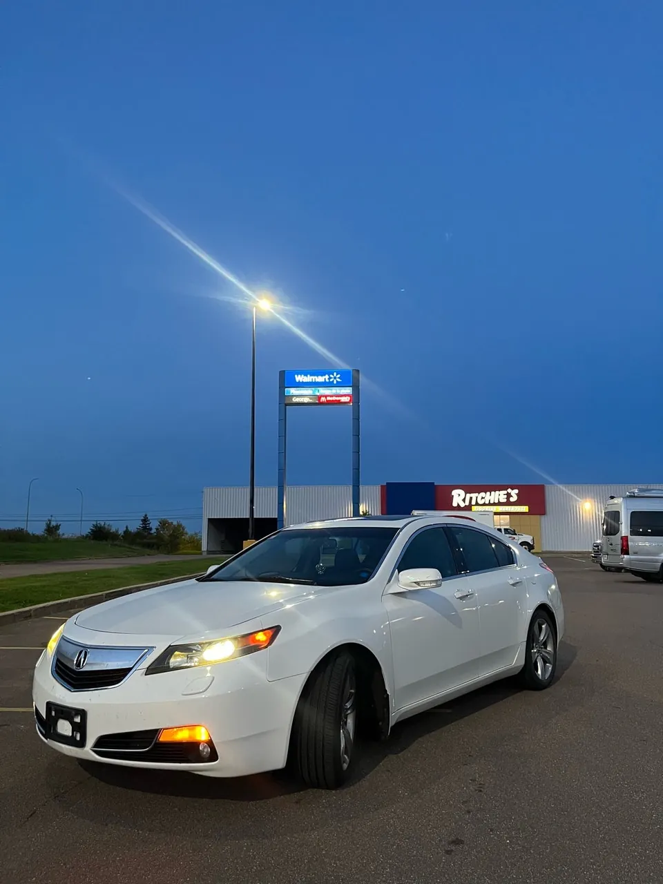 Acura Tl 2012 photo 2
