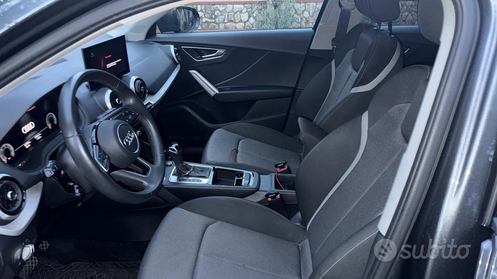 Audi Q2 2024 photo 2