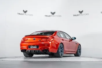 BMW M6 2013 photo 4
