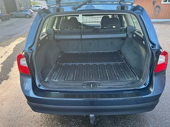 Volvo V70 2009 photo 4