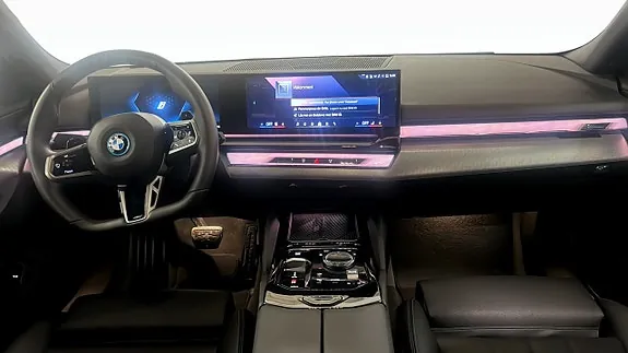 BMW 530E 2026 photo 4