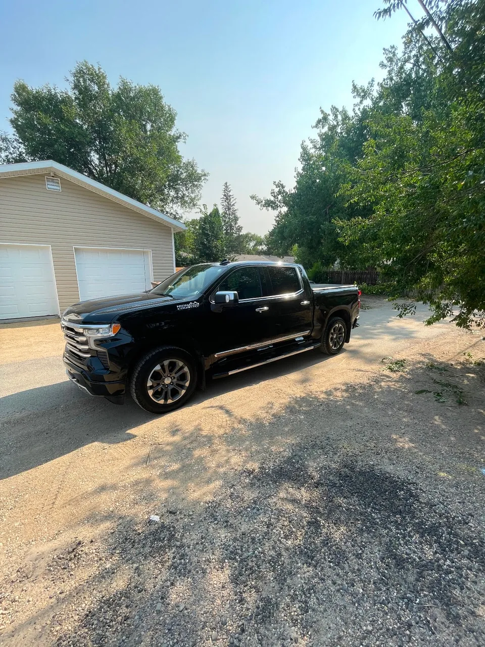 Chevrolet Silverado 1500 2022 photo 2