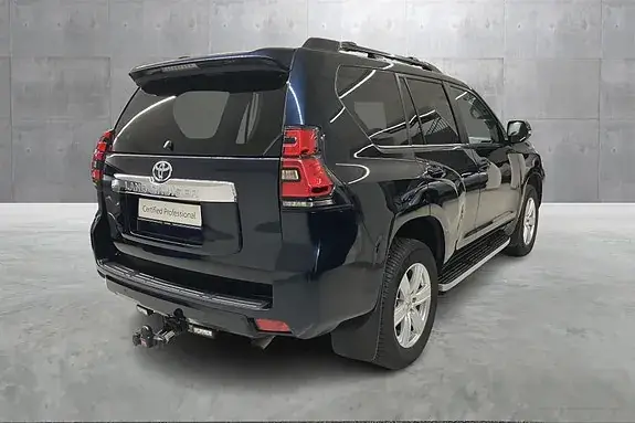 Toyota Land Cruiser 2023 photo 5