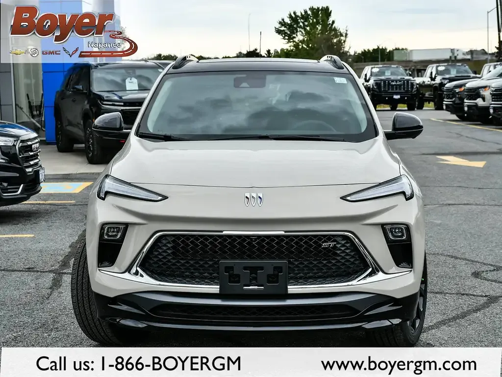 Buick Encore 2026 photo 2