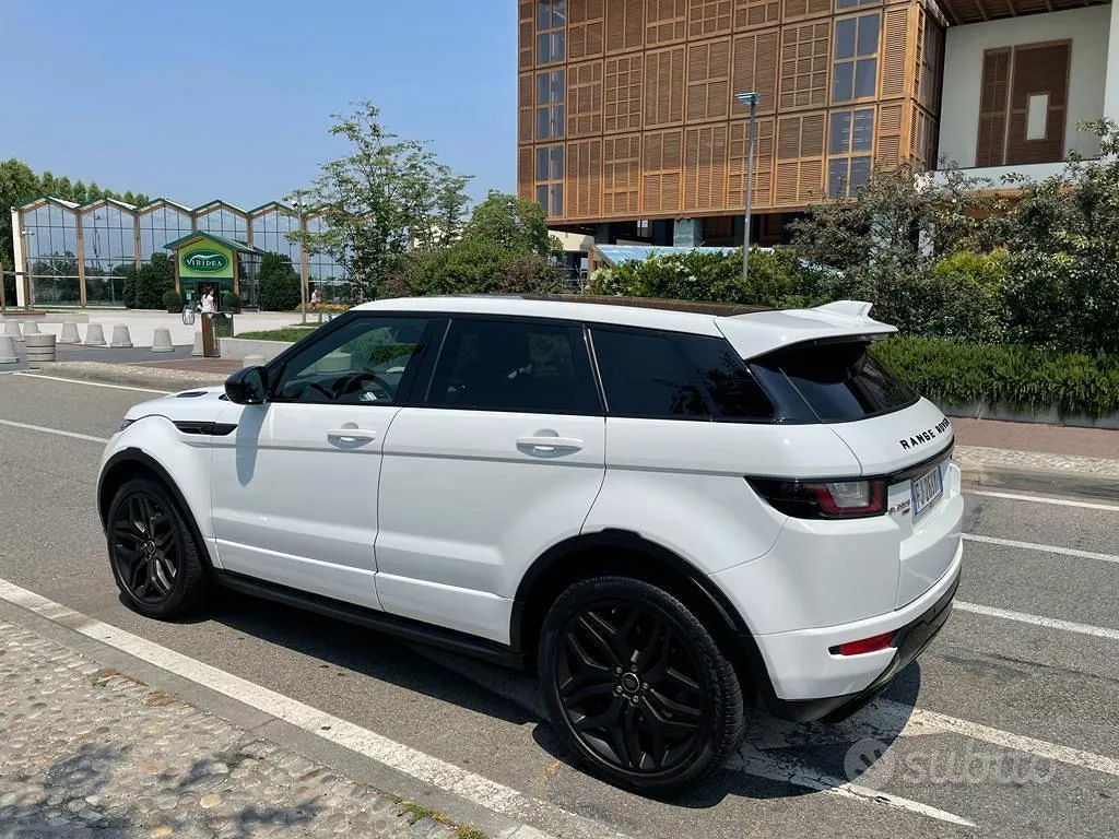 Land Rover Range Rover Evoque 2017 photo 3
