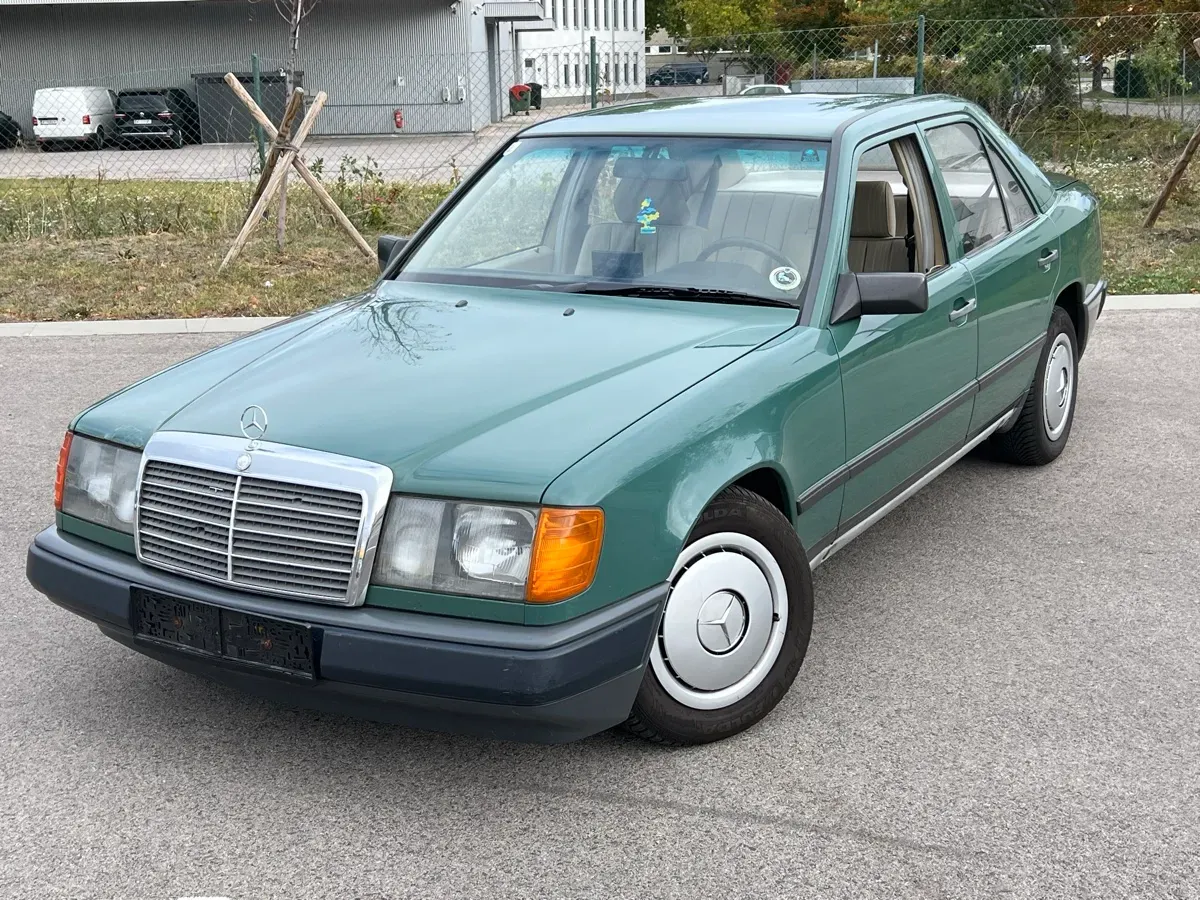 Mercedes-Benz Eklasse