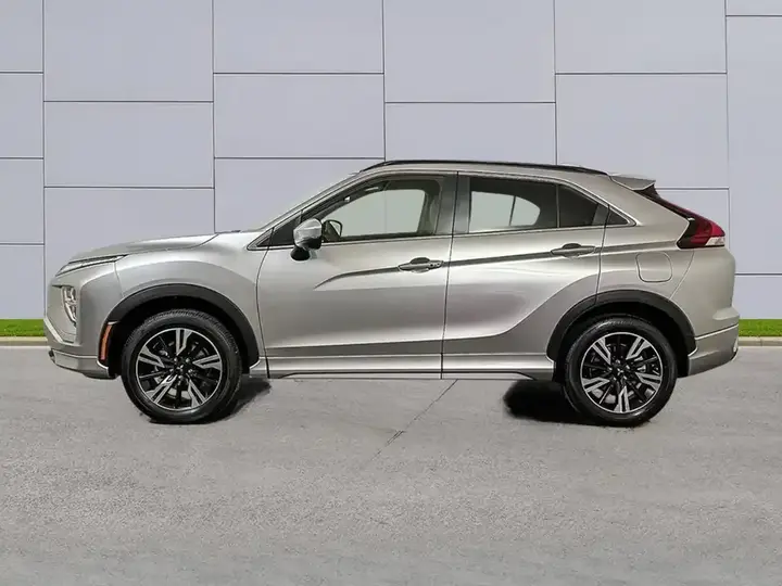 Mitsubishi Eclipse Cross 2026 photo 2