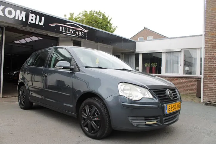 Volkswagen Polo 2006 photo 3