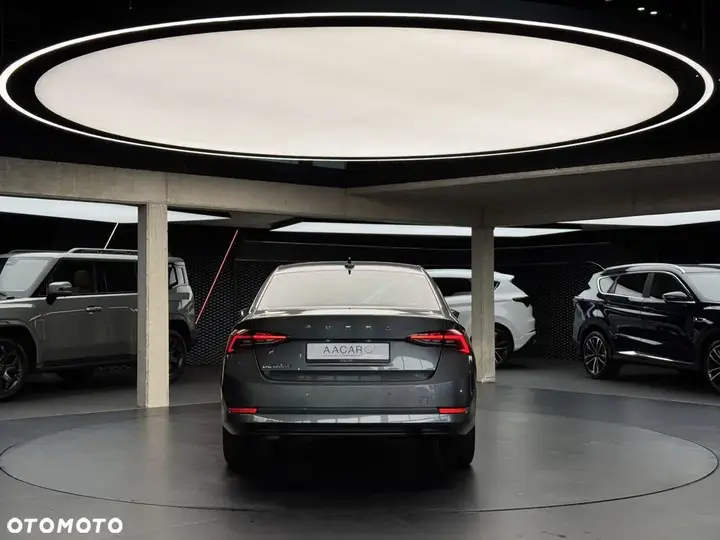Skoda Octavia 2023 photo 4
