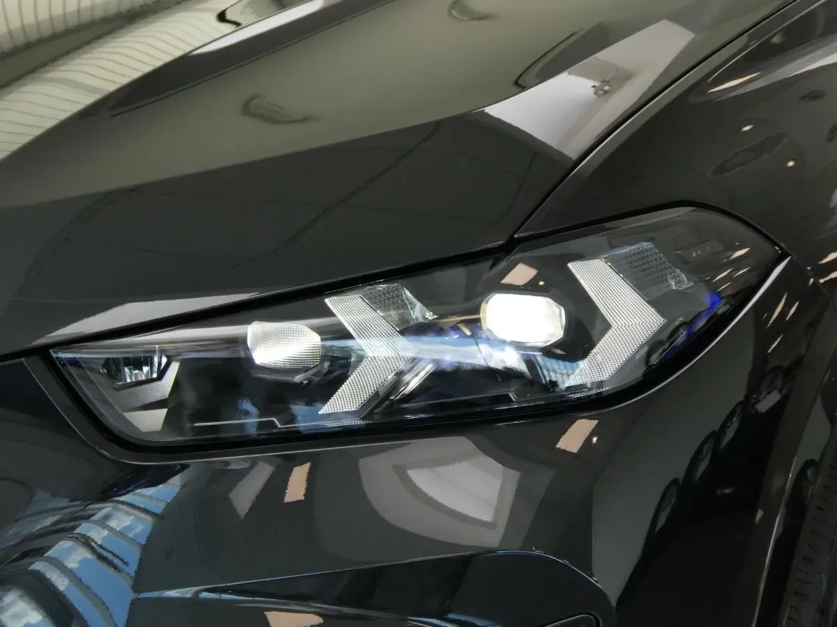 BMW X5 photo 3