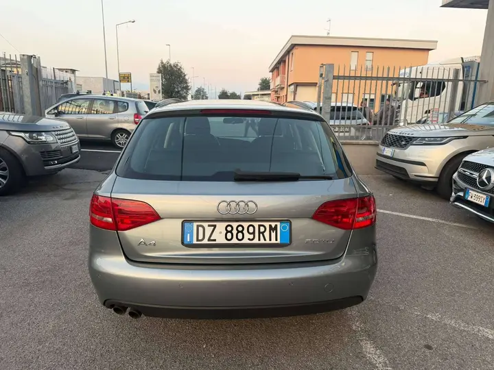 Audi A4 Avant 2010 photo 5