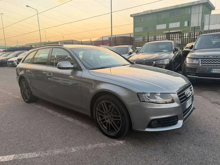Audi A4 Avant 2010 photo 3