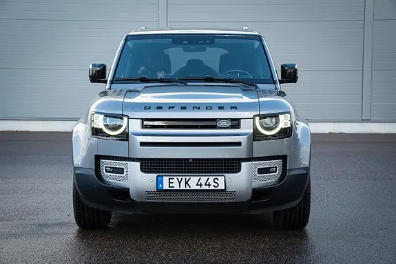 Land Rover Defender 110 2020 photo 3