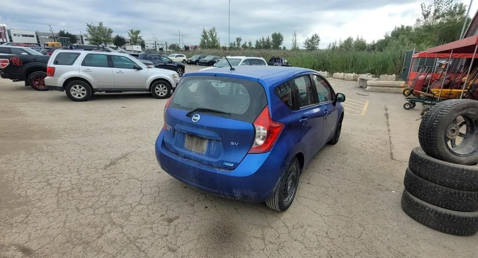 Nissan Versa Note 2014 photo 4