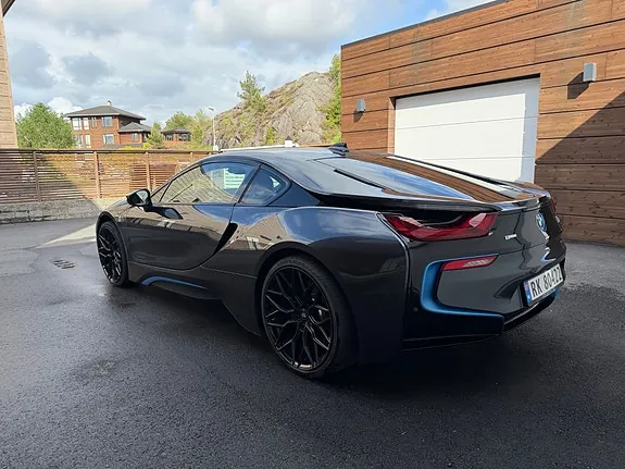 BMW I8 2015 photo 3